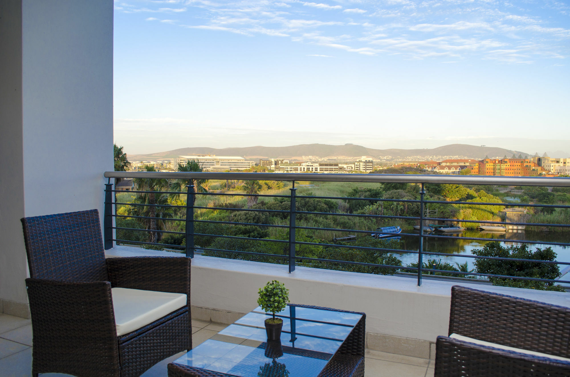 Knightsbridge Luxury Apartments Kaapstad Buitenkant foto